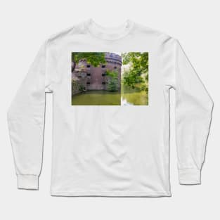 Defensive tower. Fortress bastion tower, realistic illustration Long Sleeve T-Shirt